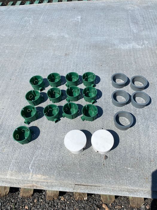 Продам подрозетник