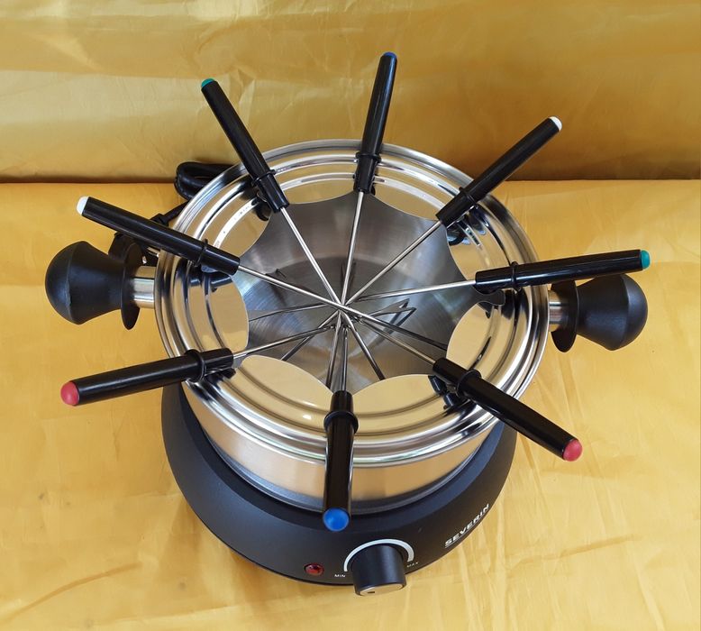 Set FONDUE SEVERIN Germania NOU - 195 Lei