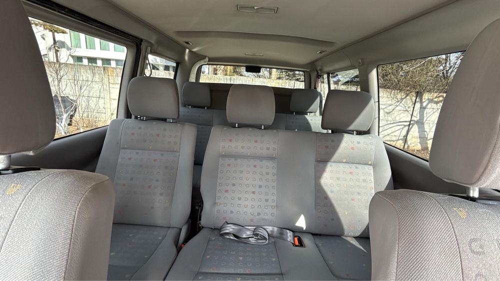 VOLKSWAGEN Caravelle 2001 — imagine 5