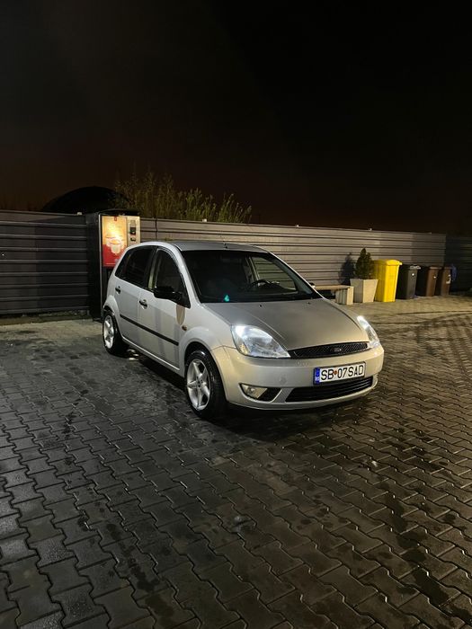Ford fiesta 1.4 benzina/2002/102.000 km!