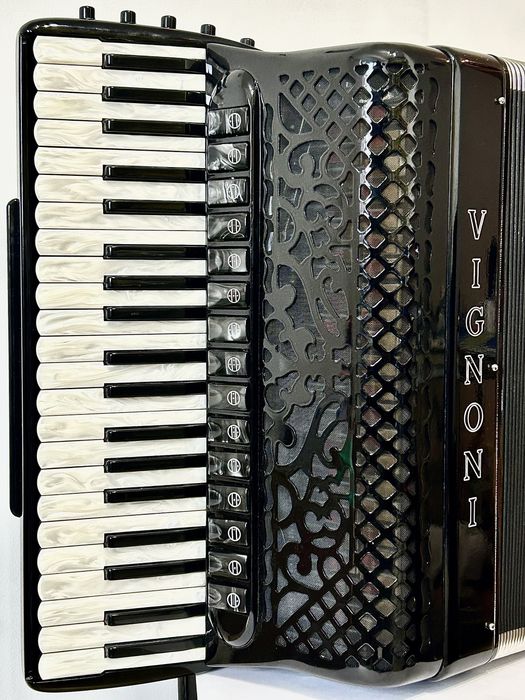 Аккордеон Vignoni