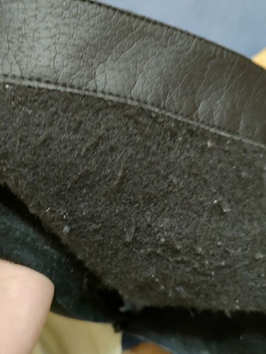 Продаю детские демисезонные ботинки