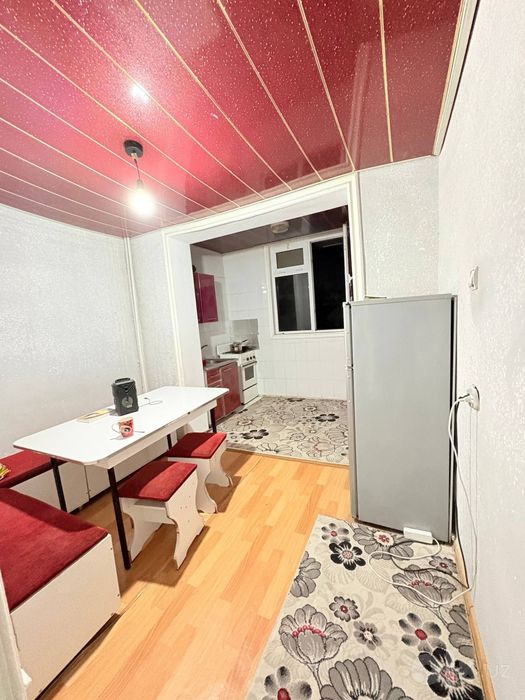 5-mikrorayonda 1-xonali kvartira sotiladi. 30900$