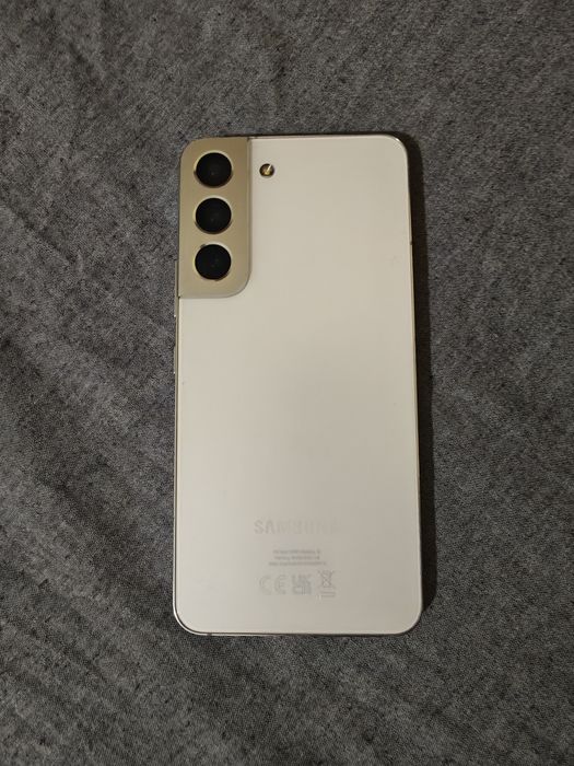 Samsung s22 8ram/256gb