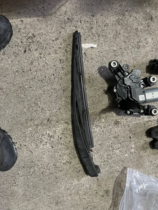 Stergator haion Dacia duster 2013