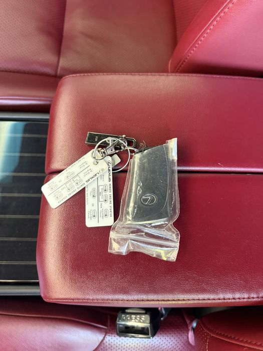 Лексус GX-460 қора 2019 йил