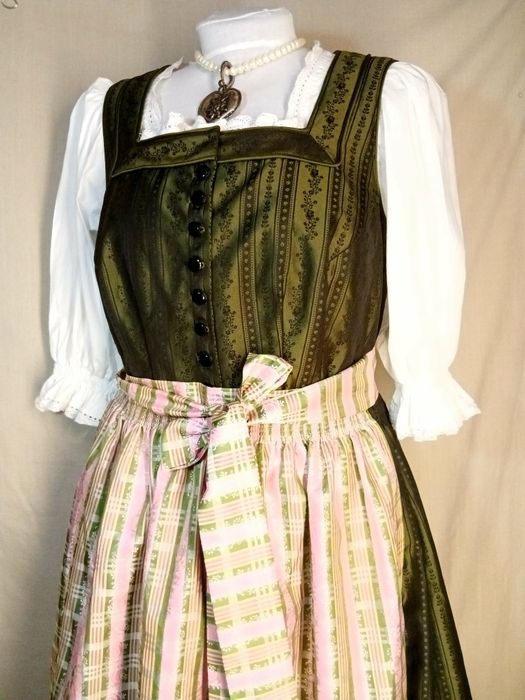 Dirndl Nr 46 rochie bavareză Oktoberfest rochie tiroleza sarafan