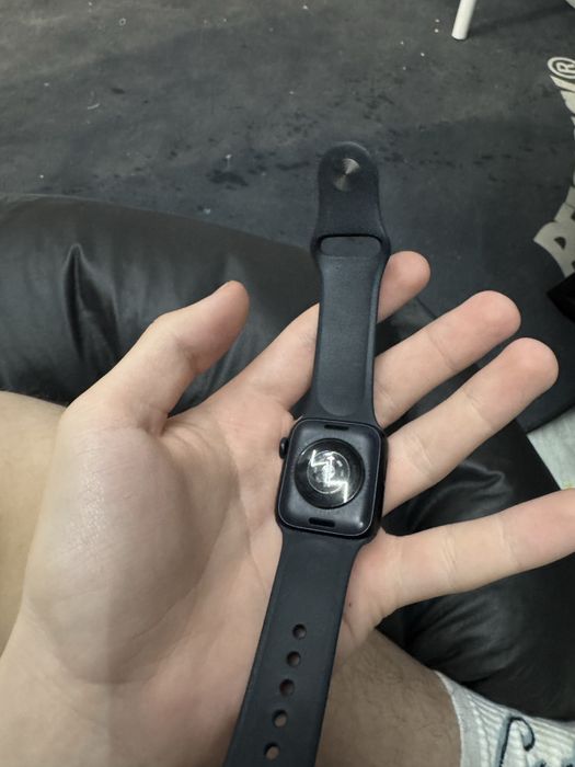 Apple watch se2 40mm оригинал