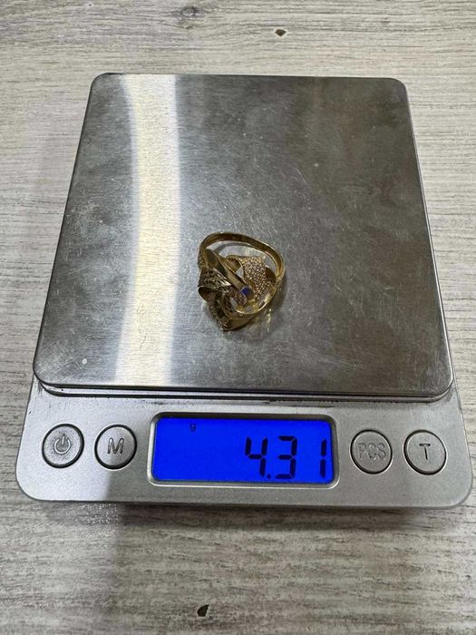 Златен пръстен 14 К 585-4,31 гр