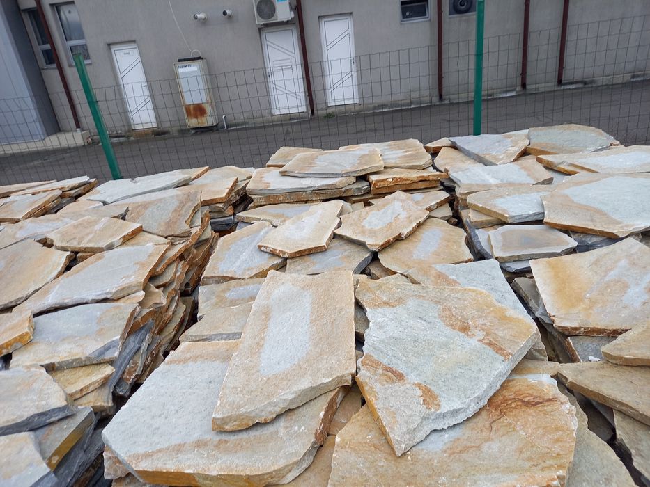 Естествен Камък за Настилка,Облицовка,Декорация.Гнайс,Мрамор,Травертин
