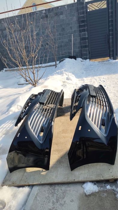 Бампер на Toyota Camry 70