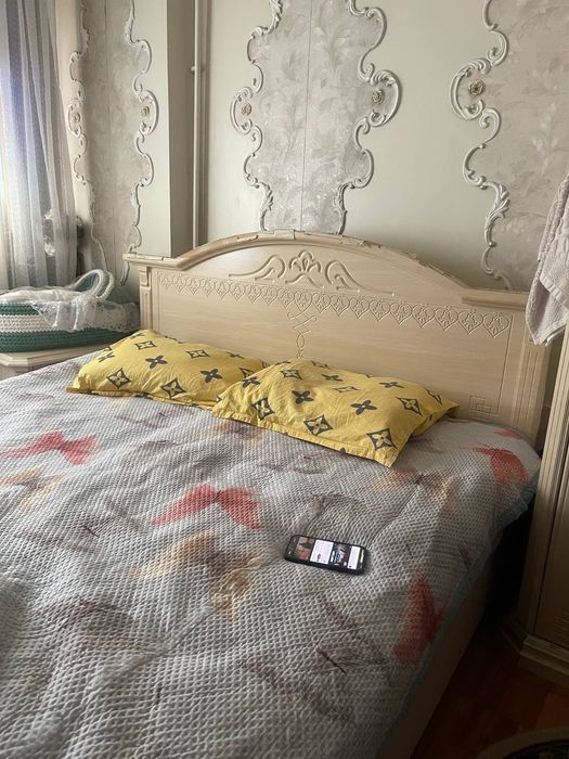 Продам спальни гарнитур