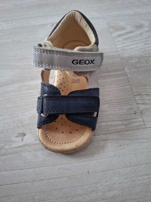 Детски сандали GEOX