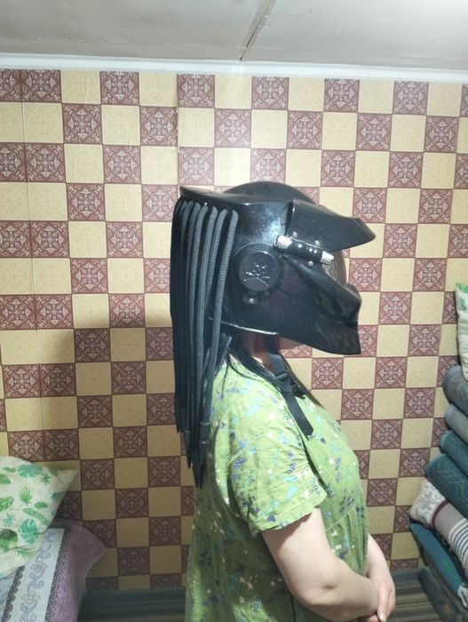 Продам шлем в идеальном состоянии