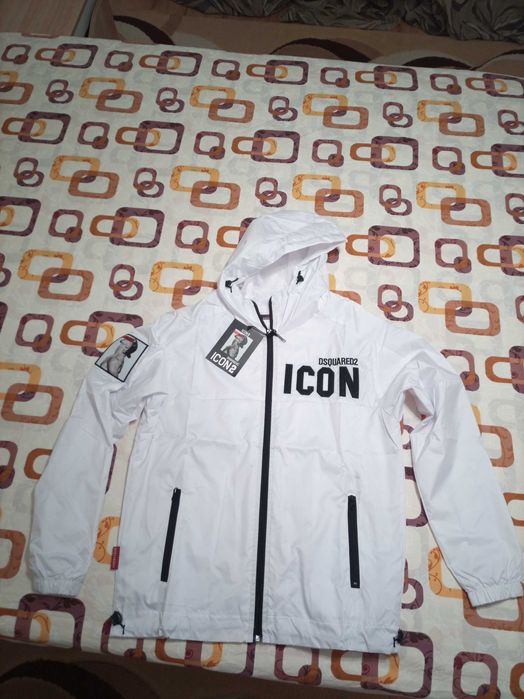 Ветровка Яке Dsquared 2 Dsq Icon D22