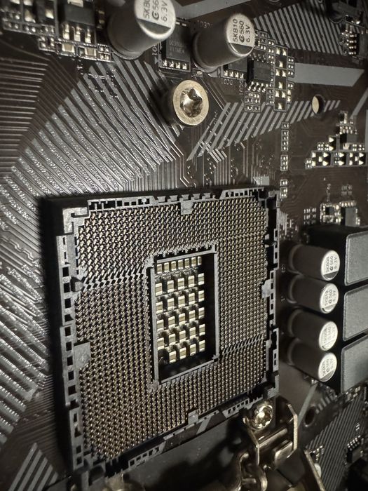 Комплект Intel i5-10400f и мат плата h410