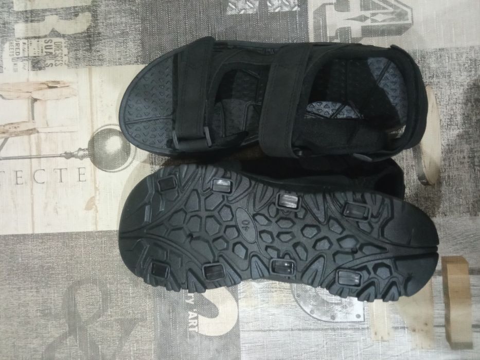 Мъжки черни сандали