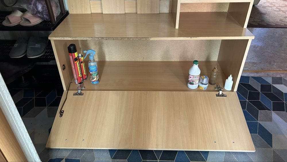 Продам мебель в прихожую