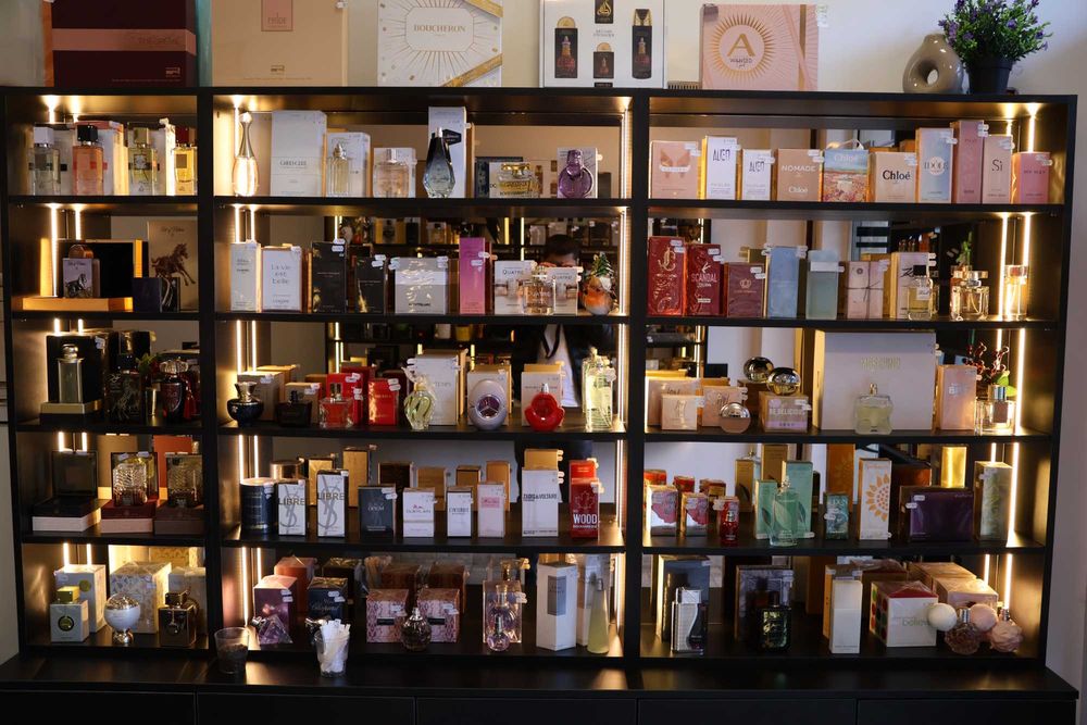 Инвентар на магазин за парфюми