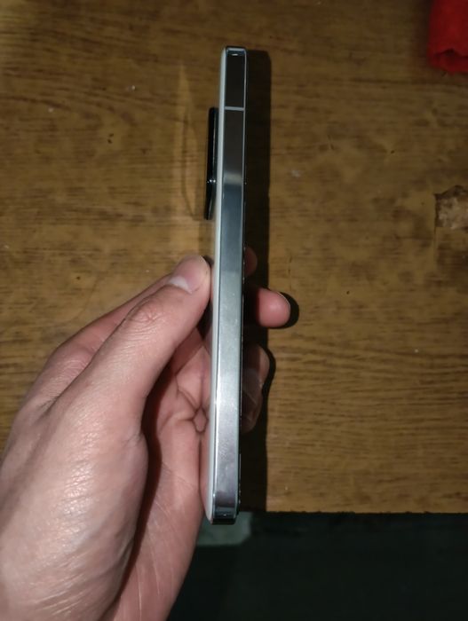 Hiаоми  13 Cотилади.