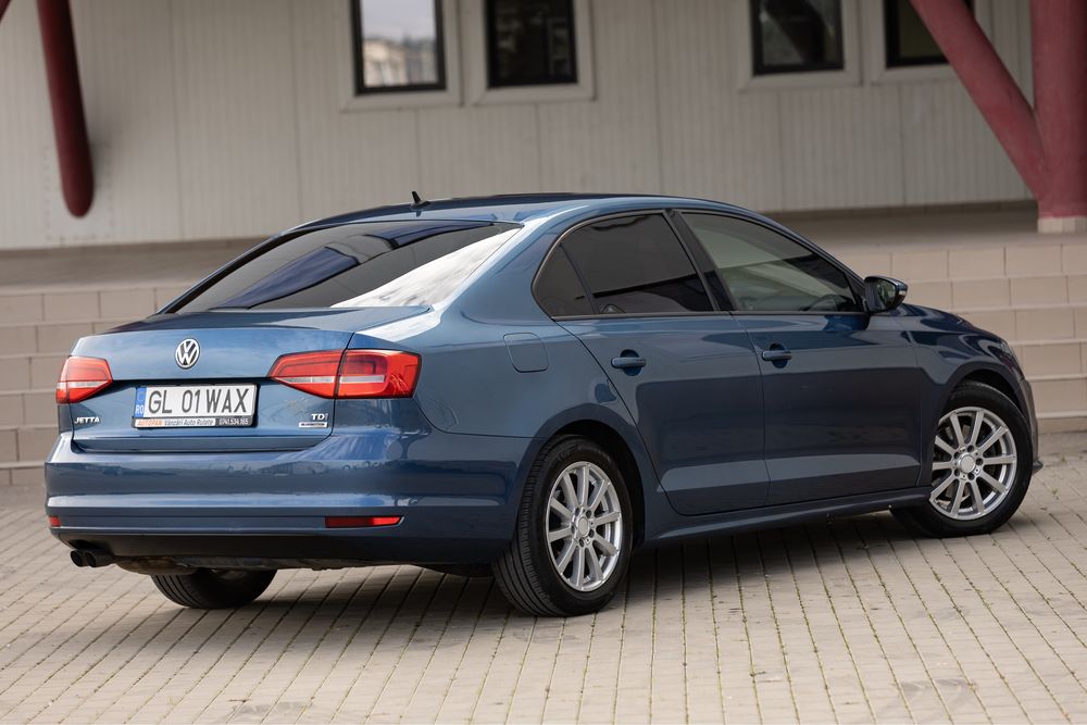 VOLKSWAGEN Jetta 2015 — imagine 4