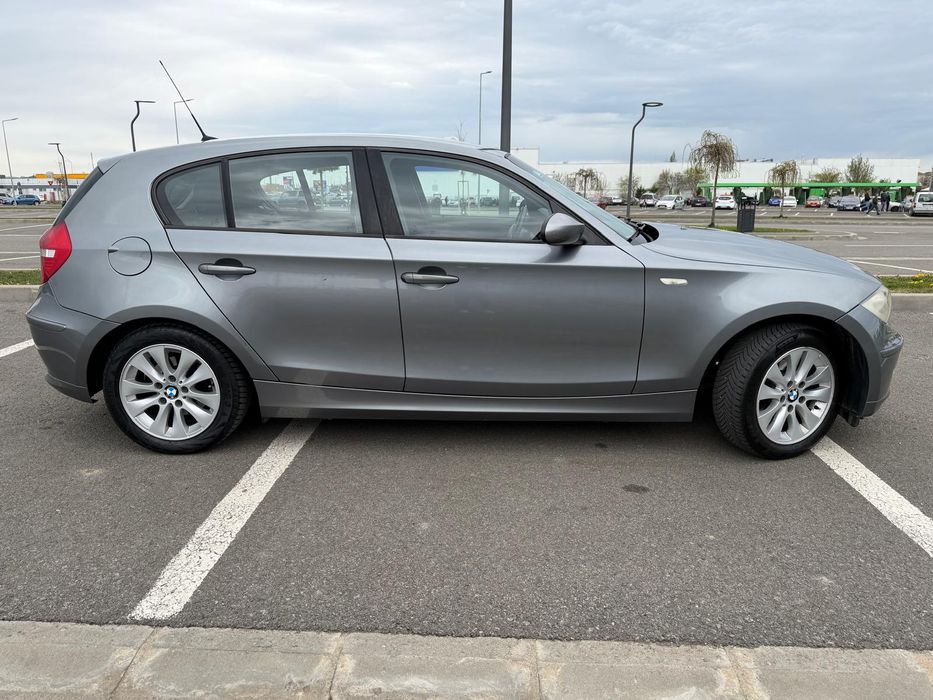 De vânzare BMW 116i Facelift 2009