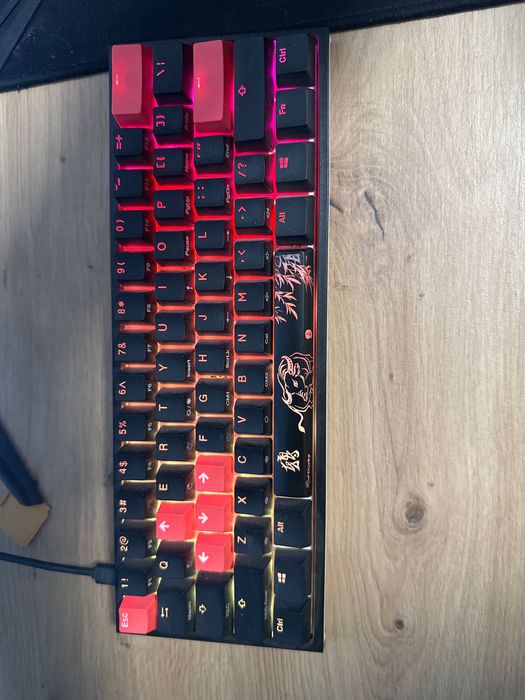 Компютър подходящ за гейминг и офис