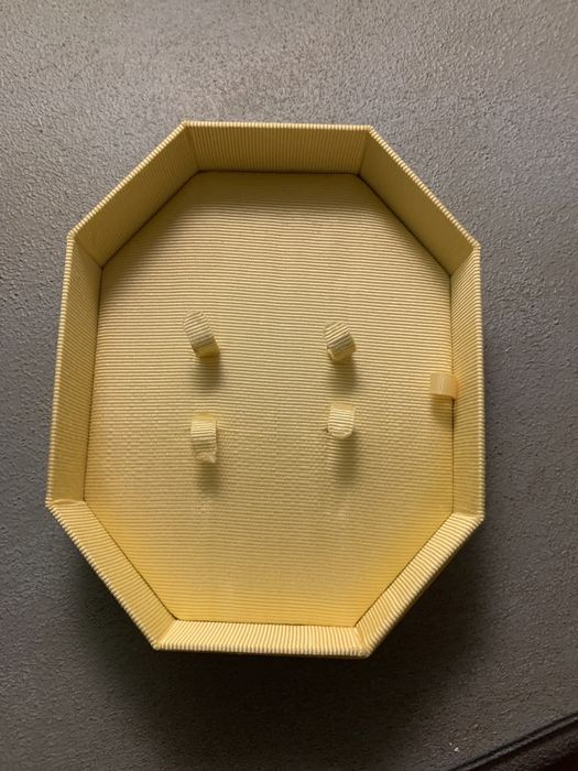 Оригинална кутия за бижу Swarovski и торбички