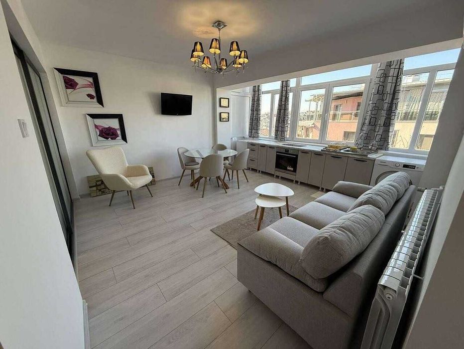 Продава се Тристаен апартамент в Пловдив, Кършияка - 48 кв.м за 1275 €/кв.м - Снимка #1