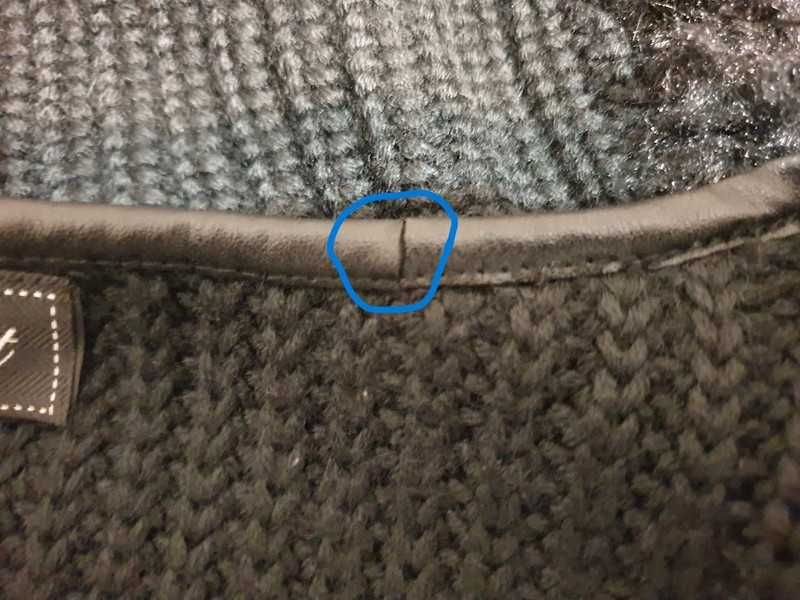 Vesta Jeanswest,marimea M,stare f buna(defect)