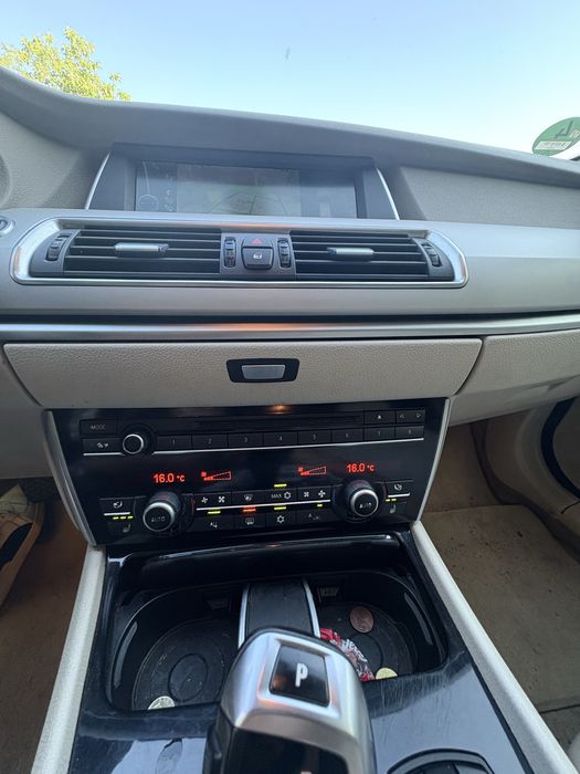 BMW GT 530 2010