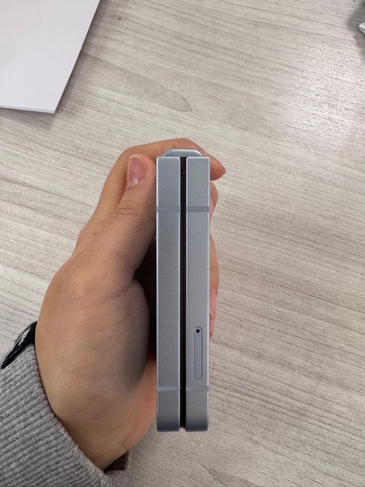 Samsung Galaxy Z Filp 6