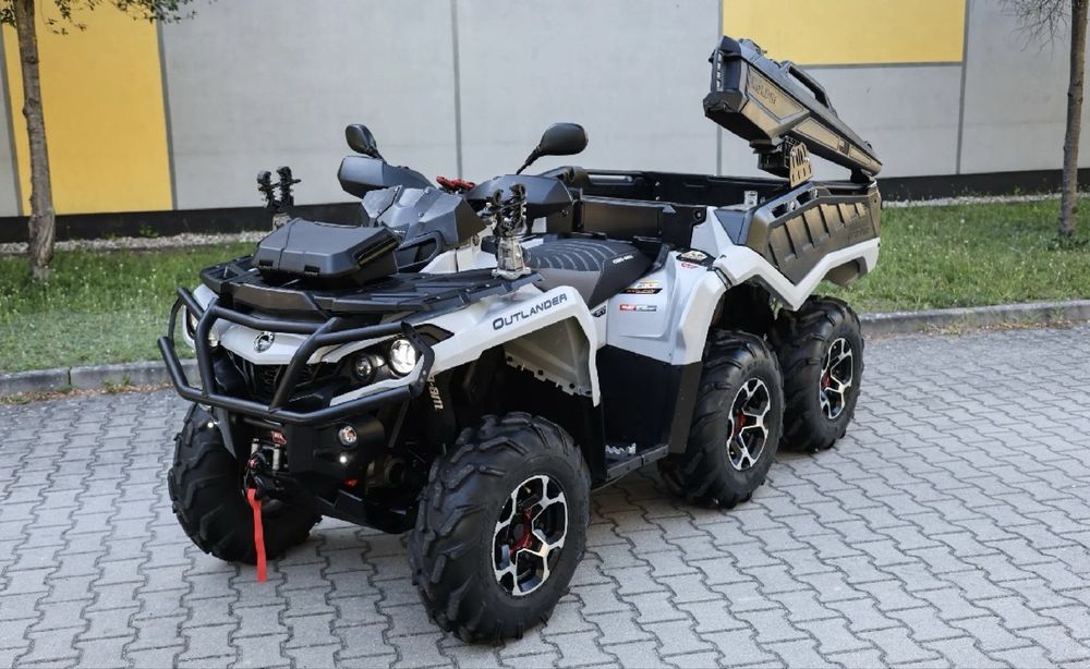 Can-Am Outlander 1000 6x6 2016