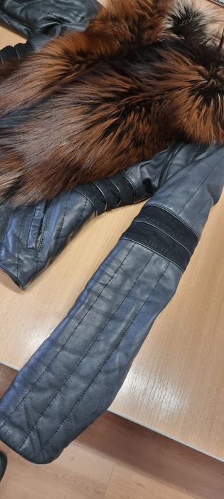 Haina de piele naturala si blana vulpe