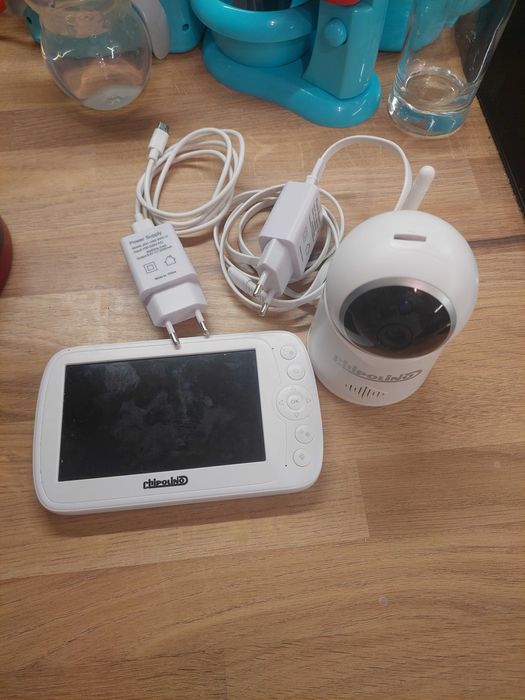 Бебе фон chipolino