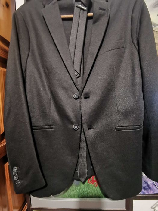 Стилно сако мъжко Зара за абитуриент