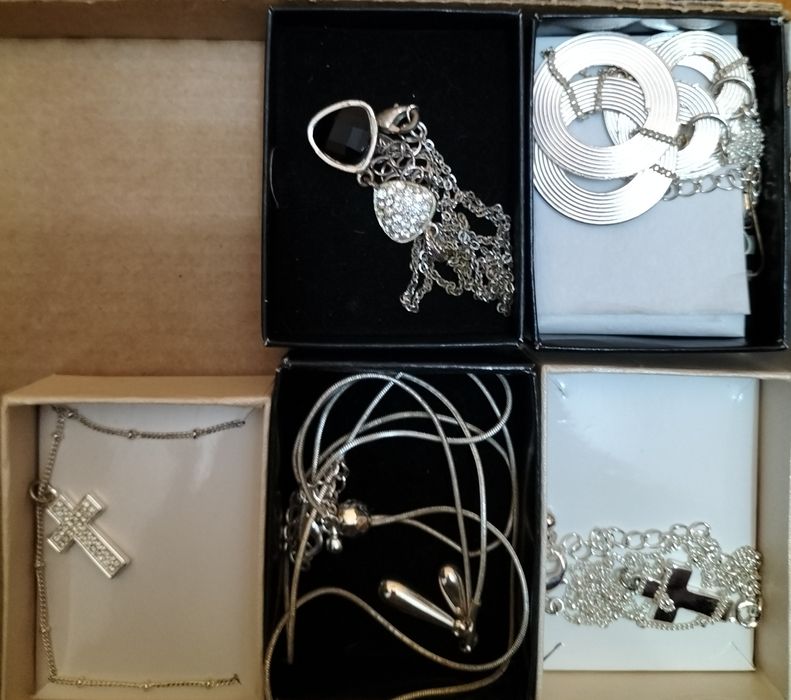 Украшения от avon