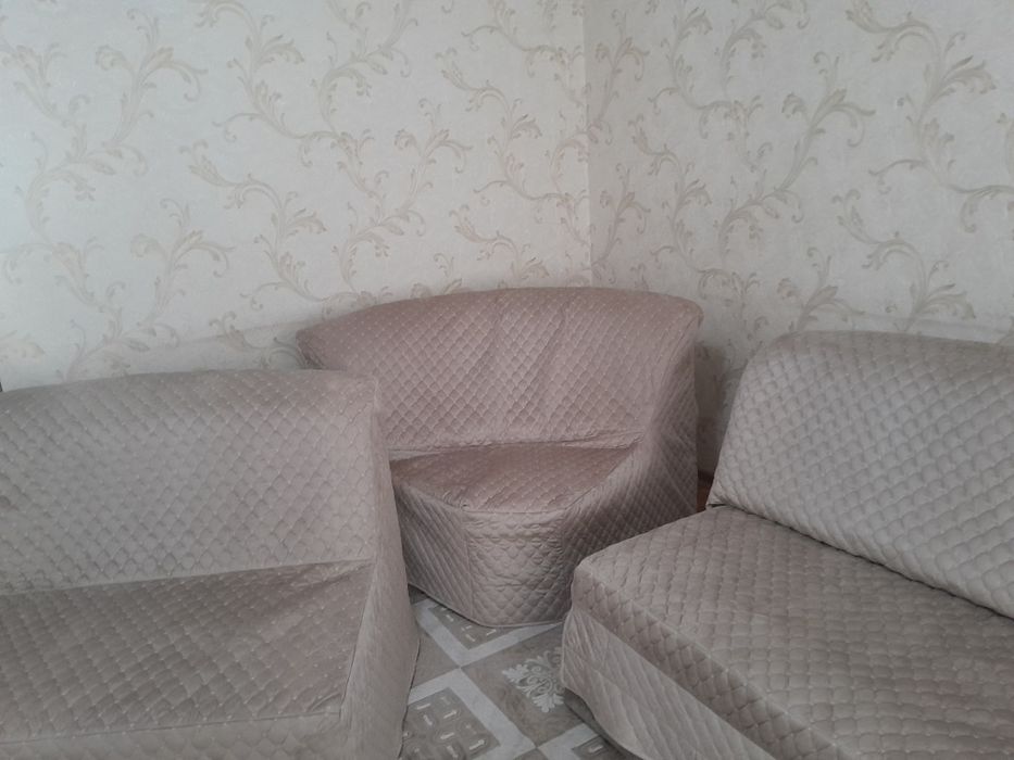 Stul va divanga chexol tikish xizmatlari mavjud