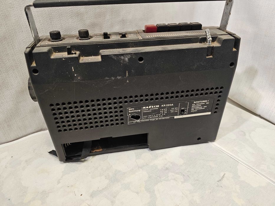 Defect Radio casetofon vintage Kapsch KR 220A