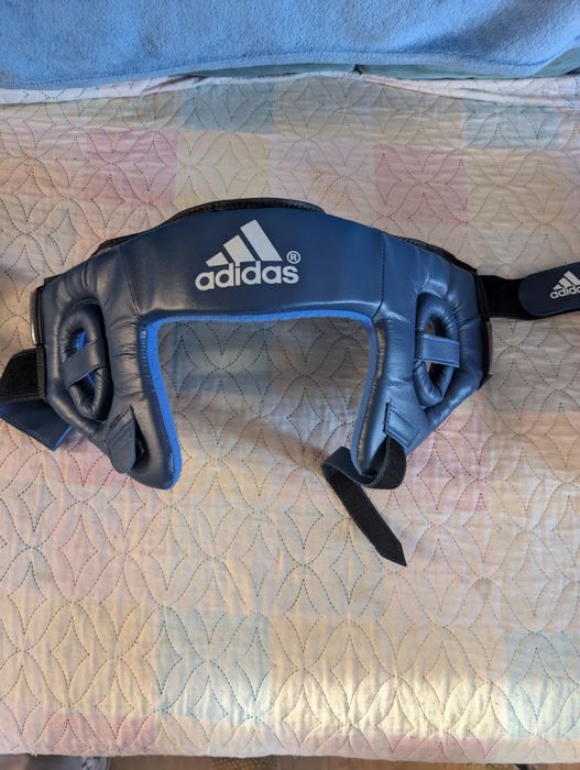 Снаряжение для кикбоксинга