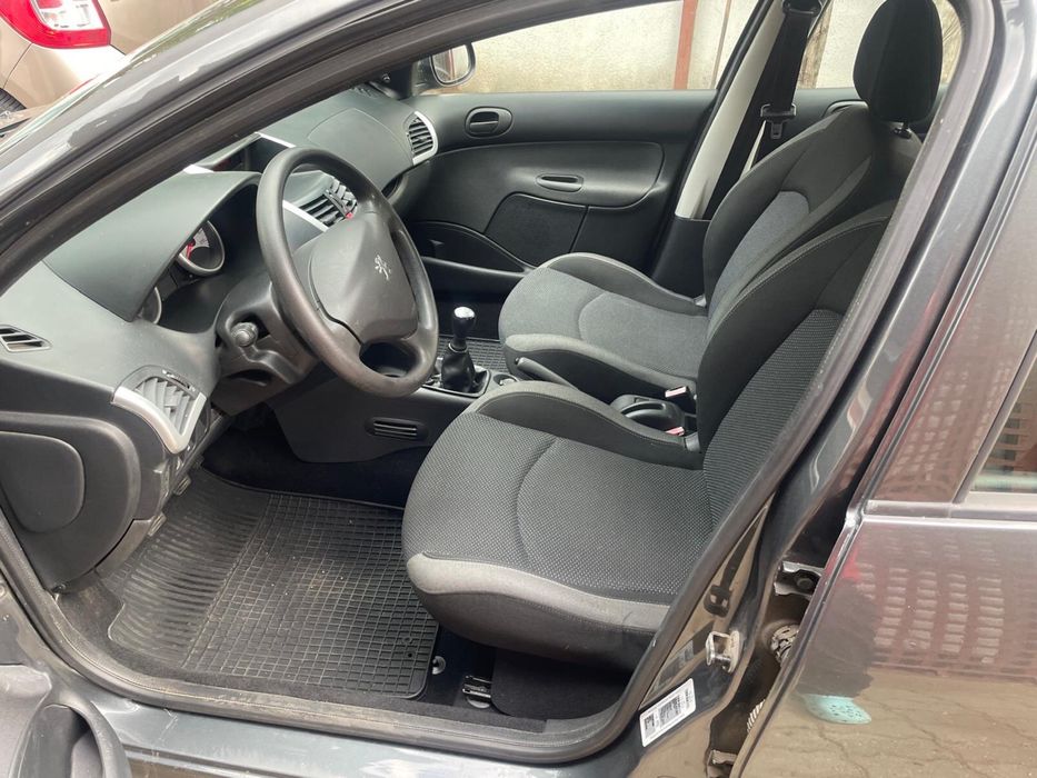Peugeot 206+  1.4 benzina