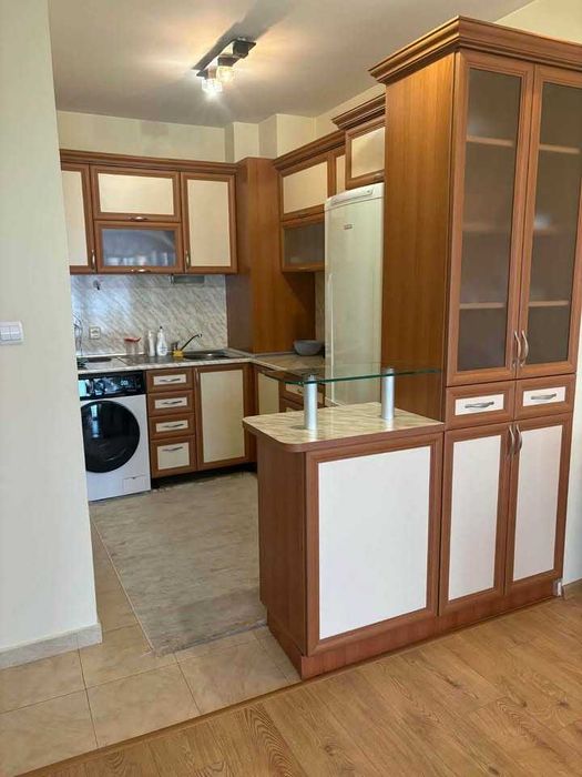 Двустаен обзаведен апартамент в Манастирски ливади-запад