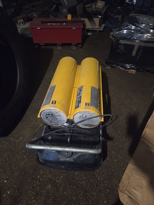 Vând incalzitor dublu cu ardere directa