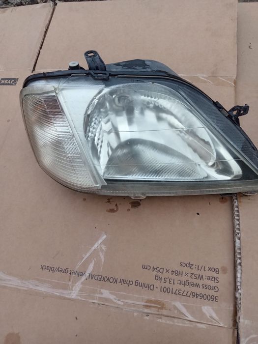 Far faruri Dacia Logan 1