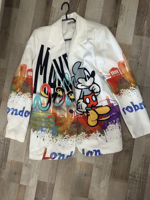 Sacouri marime universala 130 de lei bucata