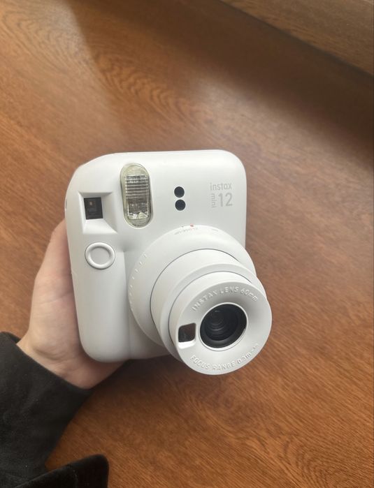 Фотоаппарат мгновенной печати Fujifilm Instax Mini 12, цвет белый