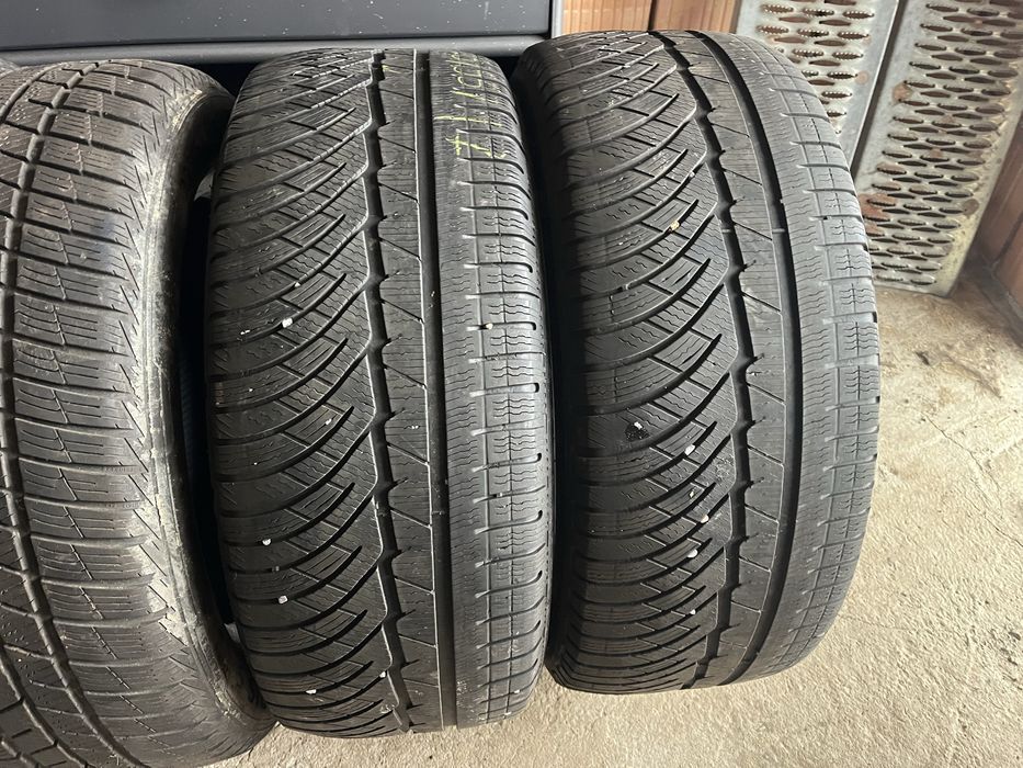 225/55 R17    de iarna M+S Michelin Barum
