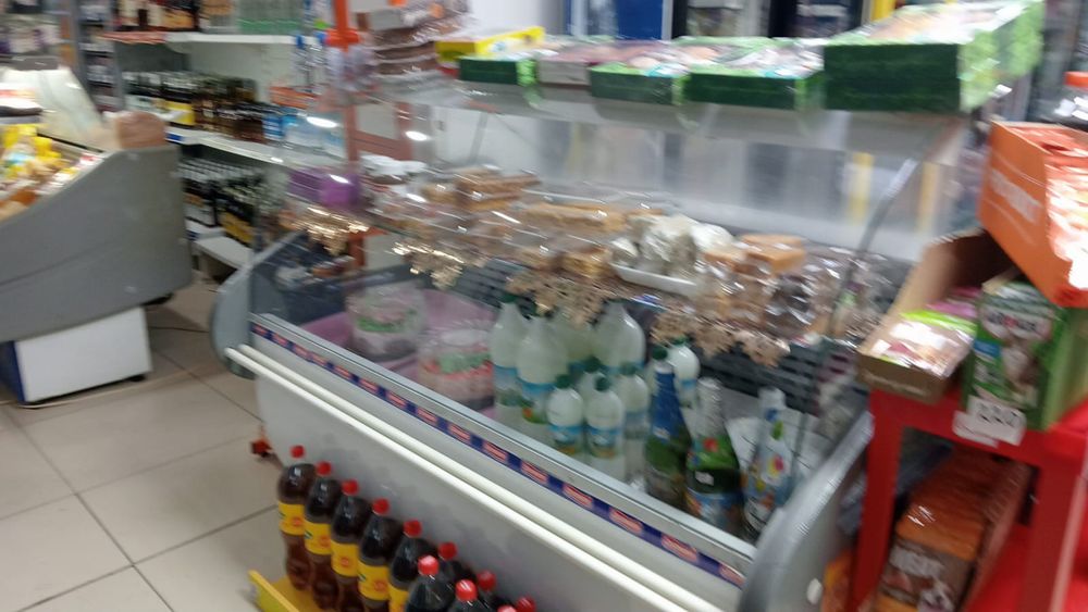 Холодильник витрина! Срочно!