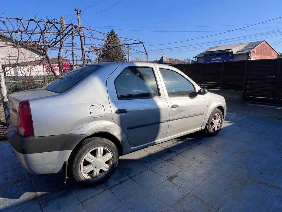 Vand Dacia Logan