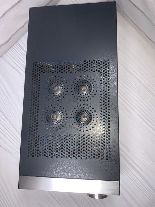Stax SRM-007t II – Електростатичен усилвател за слушалки SR-007 MK2